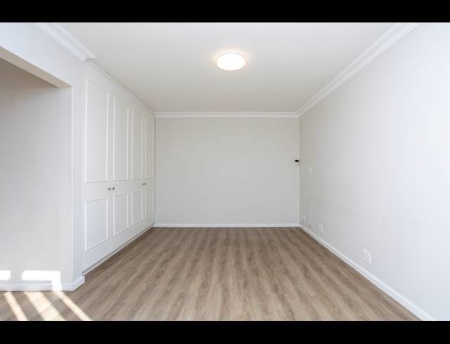 2 BEDROOM FREEHOLD TO LET IN NEWLANDS